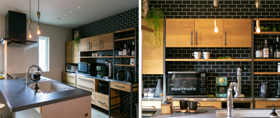 黒と木目で統一された、シックで機能的なアイランドキッチン。黒タイルと木製収納が並ぶ、ヴィンテージ感のあるキッチン背面収納